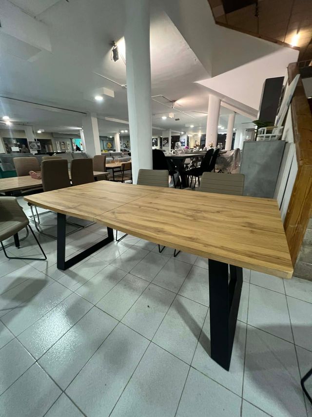 Mesa extensible madera y metal 180/230