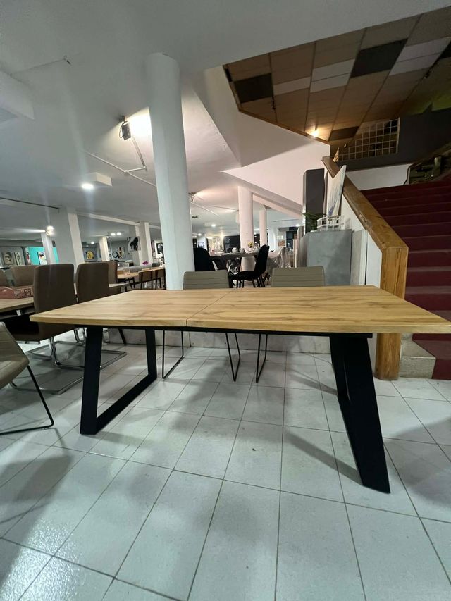 Mesa extensible madera y metal 180/230