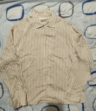 Camisa Zara bege riscas finas tam L