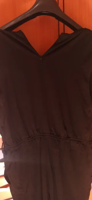 Mono negro de vestir para el veranito,