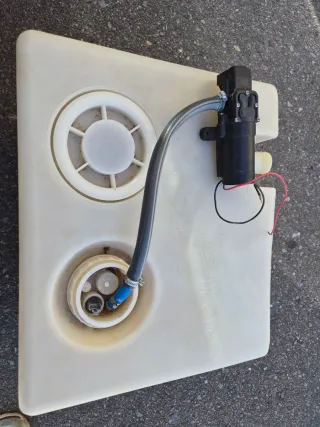 Depósito agua dulce Goebel 45L para caravana fendt