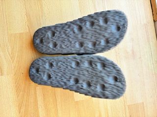 Chanclas Adidas adilette 22 hombre talla 44