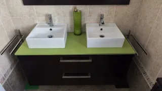 Conjunto mueble de baño,lavabos, grifos, espejo...