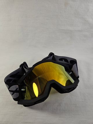 Gafas de esquí con lente espejada