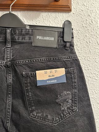 *NUEVOVaquero corto negro talla 40 Pull&Bear