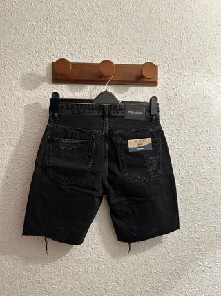 *NUEVOVaquero corto negro talla 40 Pull&Bear