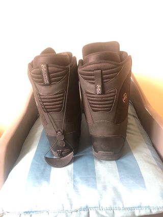 Tabla Snowboard Salomon y Botas K2