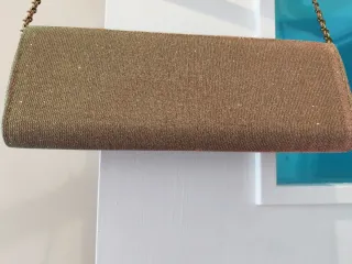 Bolso de fiesta dorado