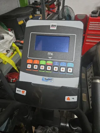 Bicicleta Elíptica BH ZK 900