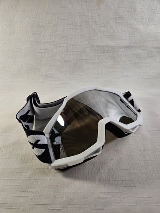 Gafas de esquí blancas