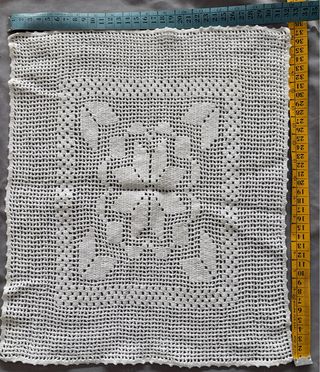 Centrino uncinetto cotone bianco fatto a mano