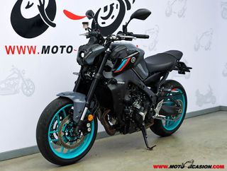YAMAHA MT-09 -A2-