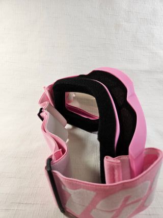 Gafas de esquí rosas