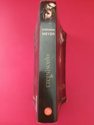 Crepúsculo (Bolsillo) (Spanish Edition)