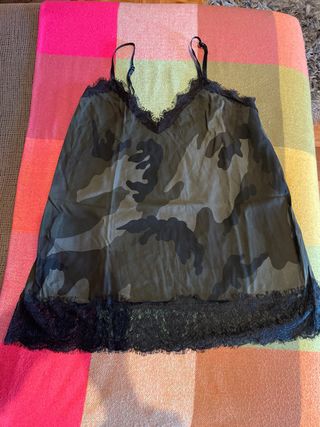 Camiseta Nube Camuflaje Encaje Negro