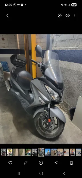 Suzuki Burgman 200 gris