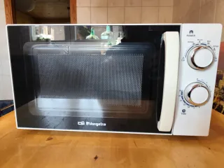Microondas Orbegozo MI 2015