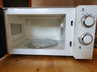 Microondas Orbegozo MI 2015