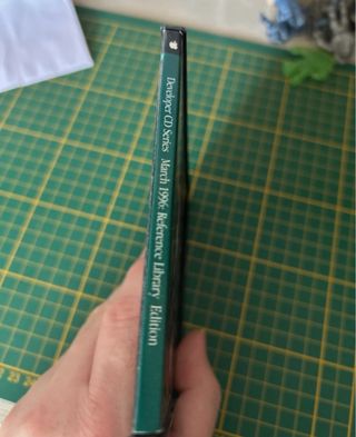 Apple Developer CD March 1996 - Reference Library