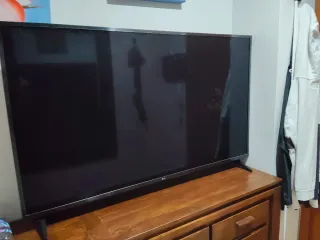 Televisión LG Smart TV Negra