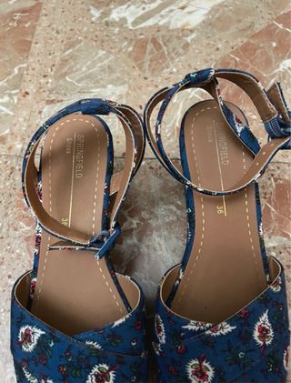 Cuñas flores Springfield talla 36