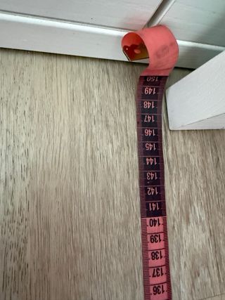 Scrivania per bambini bianca e rosa