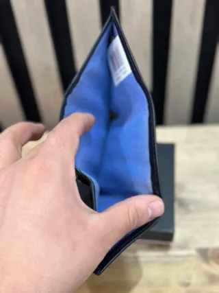 Cartera Tommy Hilfiger Piel Negra