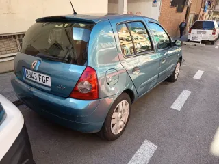 Renault Clio 2005
