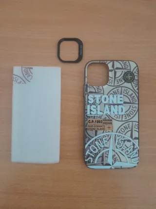 Funda Stone Island negra - iPhone 11