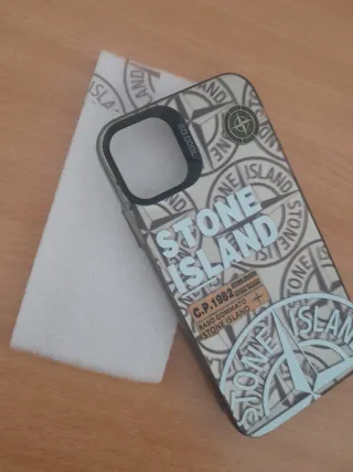 Funda Stone Island negra - iPhone 11