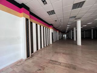 Local comercial en venta en Centro - Doña Mercedes en Dos Hermanas