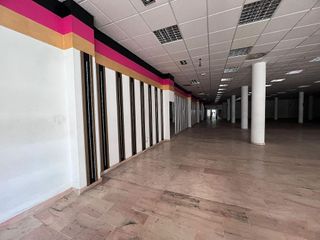 Local comercial en venta en Centro - Doña Mercedes en Dos Hermanas
