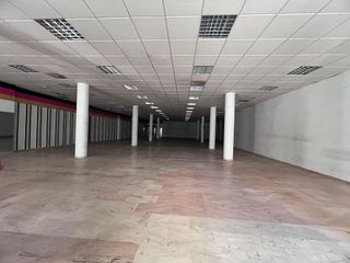 Local comercial en venta en Centro - Doña Mercedes en Dos Hermanas