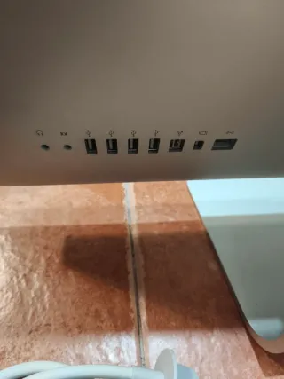 iMac Apple Plata sin disco duro