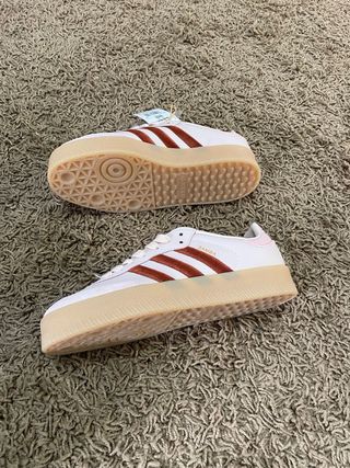 Sapatilhas Adidas Samba novas