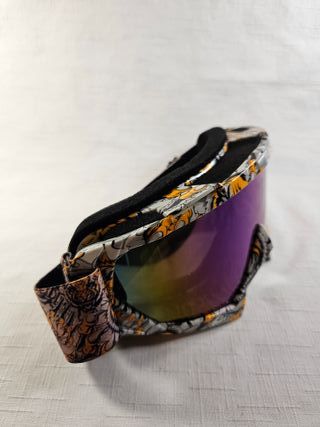 Gafas de esquí con diseño llamativo