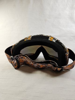 Gafas de esquí con diseño llamativo