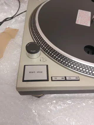 Technics SL-1200MK2 Tocadiscos (2)