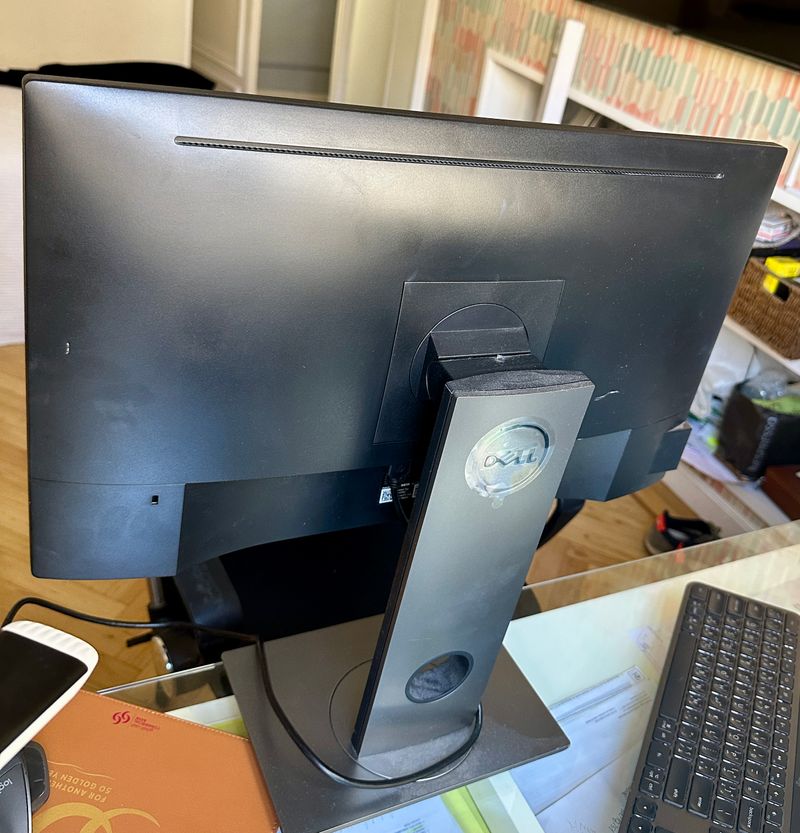 Monitor Dell 23” P2317H IPS Full HD afbeelding 2