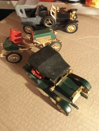 3 Coches Antiguos Nacoral Zaragoza