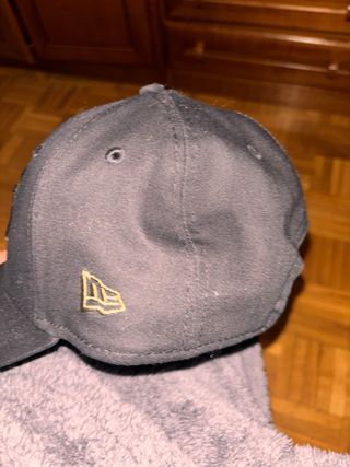 Gorra New Era Yankees Negra y Dorada