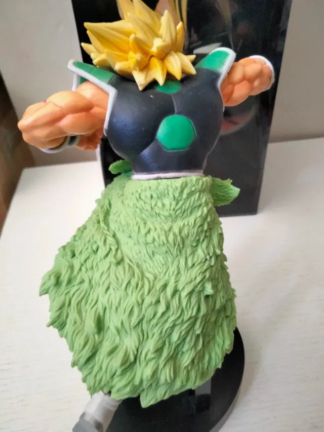 Figura Broly Super Saiyan Z-Battle. Dragón Ball