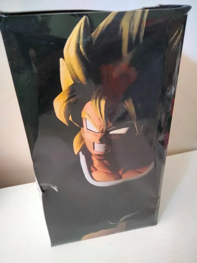 Figura Broly Super Saiyan Z-Battle. Dragón Ball