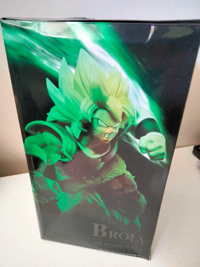 Figura Broly Super Saiyan Z-Battle. Dragón Ball