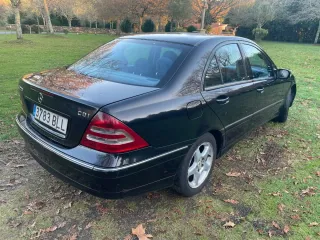 Mercedes-Benz Clase C 220 CDI avantgarde.