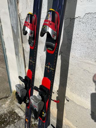 Esquís Rossignol 183 cm NUEVOS + fijaciones Look