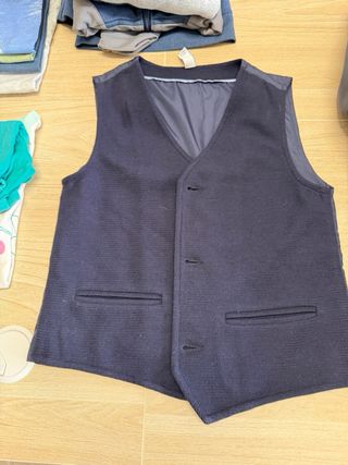 Lotto abbigliamento bambino 6-8 anni