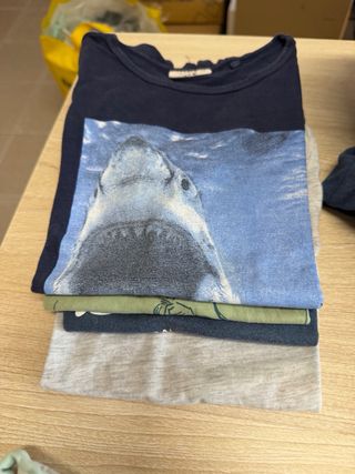 Lotto abbigliamento bambino 6-8 anni