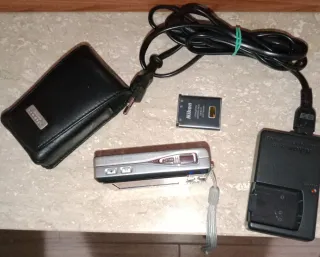 Macc. fotografica Seminuova • Problemi Batteria o