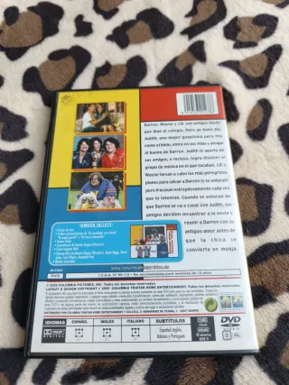 DVD Tres Idiotas y Una Bruja (Comedia)